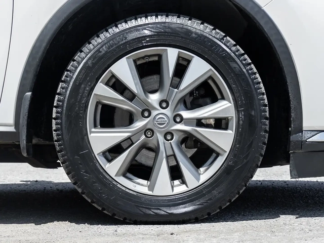 Nissan Murano SL AWD combines premium comfort - автомобили, коли, обяви за нови и употребявани 3