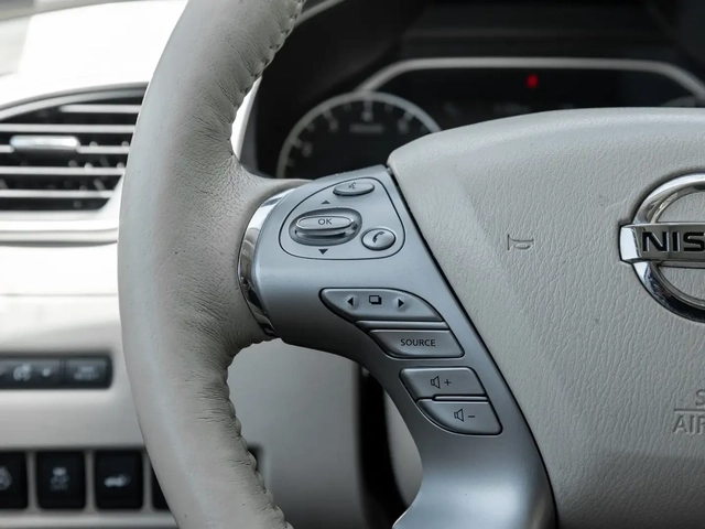 Nissan Murano SL AWD combines premium comfort - автомобили, коли, обяви за нови и употребявани 9