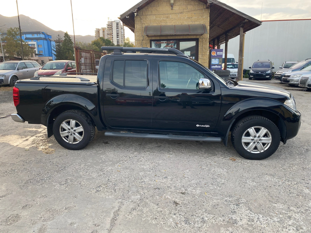 Nissan Navara 2.5 dci 190kc. - автомобили, коли, обяви за нови и употребявани 6