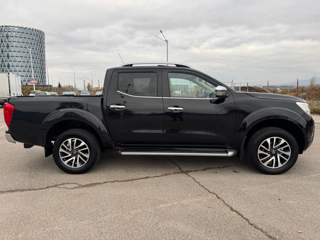 Nissan Navara NP300-AUTO-NAVI-360 -с ДДС - автомобили, коли, обяви за нови и употребявани 3