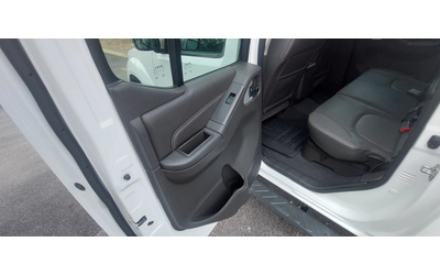 Nissan Navara 3.0 v6 Full  4x4 automat - автомобили, коли, обяви за нови и употребявани 12