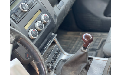 Nissan Navara 2.5DCi 190кс на части - автомобили, коли, обяви за нови и употребявани 8