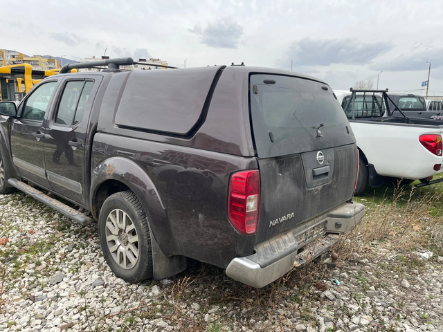 Nissan Navara 3.0DCi V6 на части - автомобили, коли, обяви за нови и употребявани 4