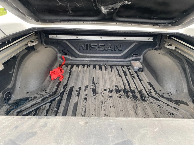 Nissan Navara 2.3 DCI 7AT Tekna - автомобили, коли, обяви за нови и употребявани 7