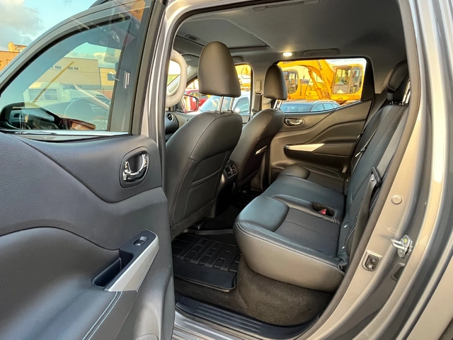 Nissan Navara Гаранционен - автомобили, коли, обяви за нови и употребявани 10