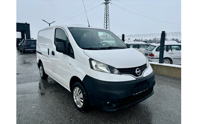 nissan-nv-200 - 0