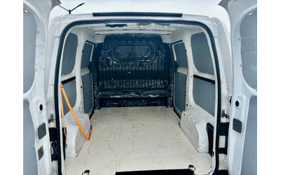 Nissan NV-200 - автомобили, коли, обяви за нови и употребявани 8