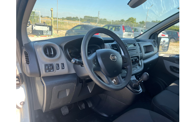 Nissan NV300 1.6 DCI - автомобили, коли, обяви за нови и употребявани 10