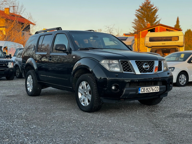 Nissan Pathfinder 2.5D Automatic 4x4 - автомобили, коли, обяви за нови и употребявани 3