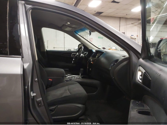 Nissan Pathfinder 3.5L V-6 DOHC, VVT, 260HP 4X4 Drive - автомобили, коли, обяви за нови и употребявани 4