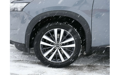 nissan-pathfinder - 5