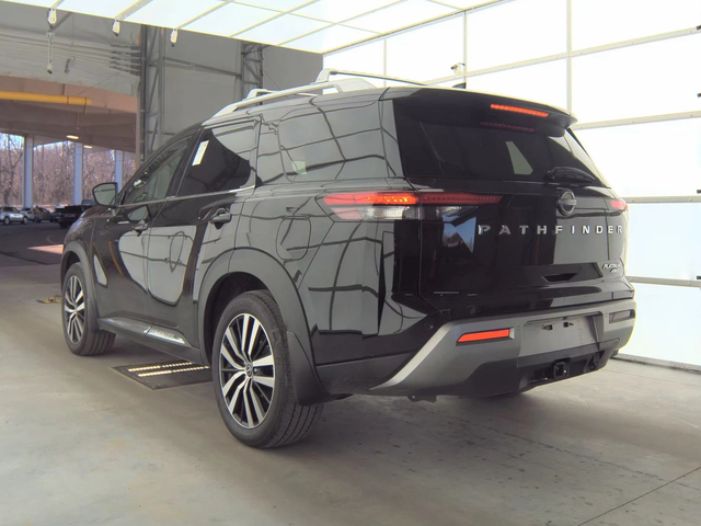 Nissan Pathfinder PLATINUM 3.5L ОБДУХВАНЕ/ПОДГРЕВИ/DISTRONIC/FULL - автомобили, коли, обяви за нови и употребявани 3