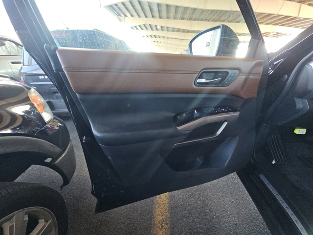 Nissan Pathfinder PLATINUM 3.5L ОБДУХВАНЕ/ПОДГРЕВИ/DISTRONIC/FULL - автомобили, коли, обяви за нови и употребявани 7