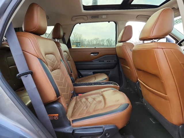 Nissan Pathfinder * PLATINUM* КОЖА* ПОДГРЕВ* ПАНОРАМА* ФИКСИРАНА ЦЕН - автомобили, коли, обяви за нови и употребявани 10