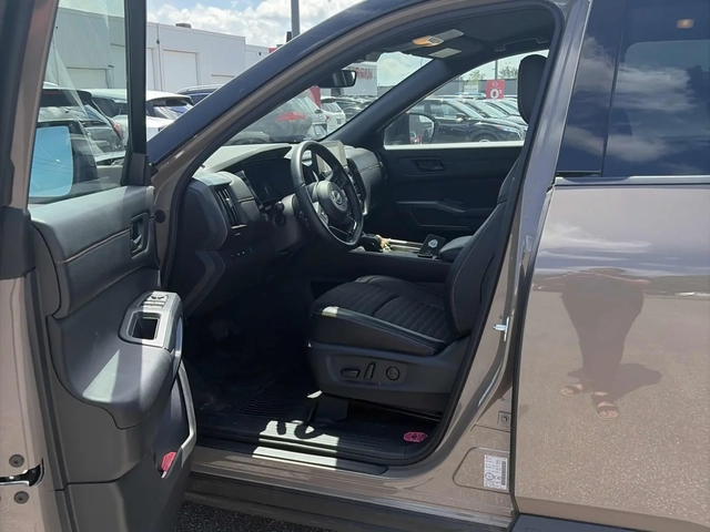 Nissan Pathfinder 4WD * CARFAX * АВТО КРЕДИТ * - автомобили, коли, обяви за нови и употребявани 7