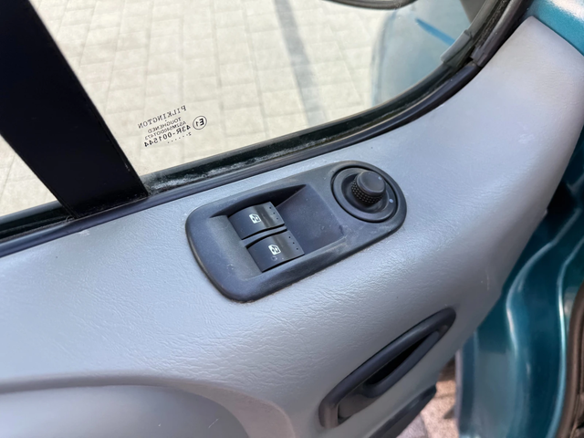 Nissan Primastar 8-местен Климатик - автомобили, коли, обяви за нови и употребявани 12