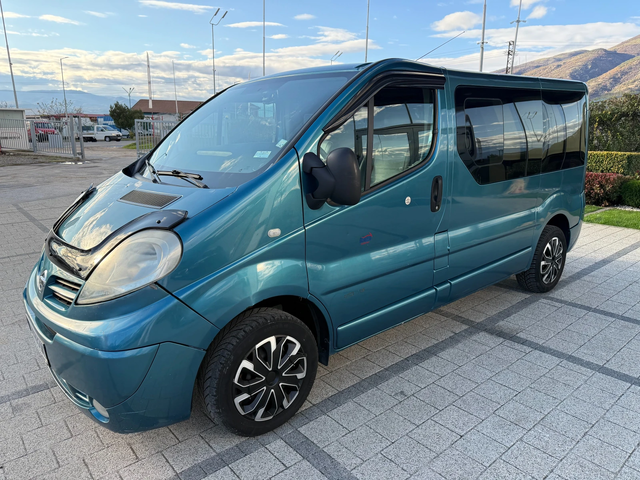 Nissan Primastar 8-местен Климатик - автомобили, коли, обяви за нови и употребявани 2