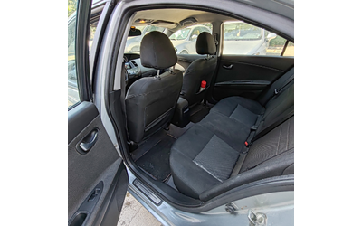 nissan-primera-p12 - 4