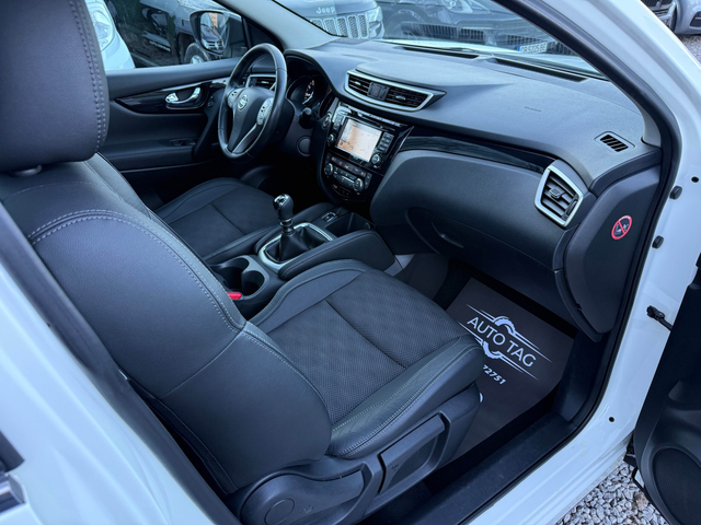 Nissan Qashqai 1.2DIG-T/TEKNA+ /FULL/115hp/2WD - автомобили, коли, обяви за нови и употребявани 13