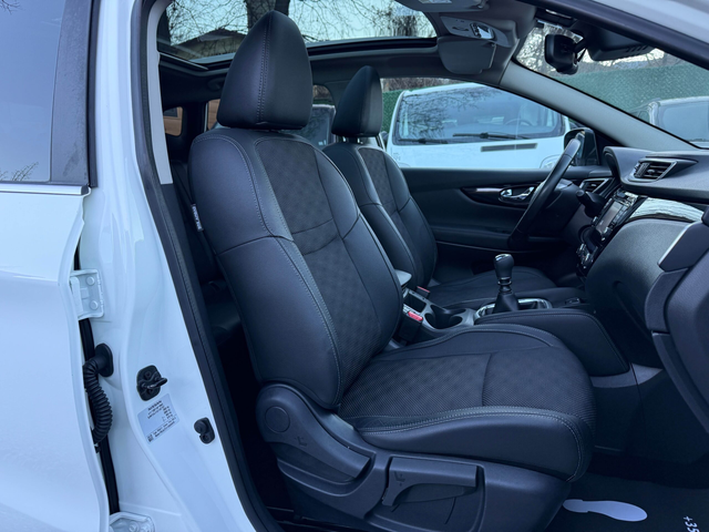 Nissan Qashqai 1.2DIG-T/TEKNA+ /FULL/115hp/2WD - автомобили, коли, обяви за нови и употребявани 15