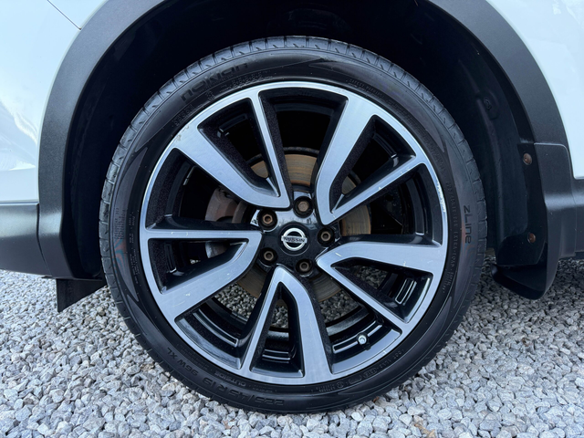 Nissan Qashqai 1.2DIG-T/TEKNA+ /FULL/115hp/2WD - автомобили, коли, обяви за нови и употребявани 33