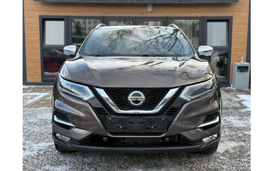 nissan-qashqai-1-2i-automatic-tekna-face - 1