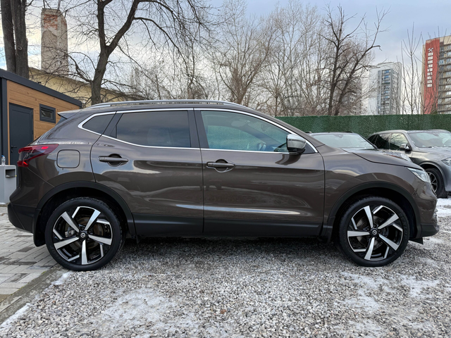 Nissan Qashqai 1.2i Automatic Tekna+ Face - автомобили, коли, обяви за нови и употребявани 3