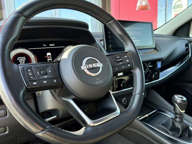 Nissan Qashqai 1.3 DDT N-Connecta 6M/T - автомобили, коли, обяви за нови и употребявани 5