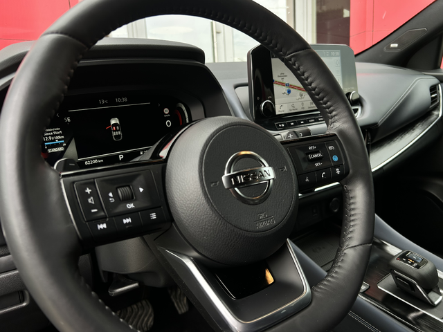 Nissan Qashqai 1.3 DDT Tekna 4x4 A/T - автомобили, коли, обяви за нови и употребявани 4