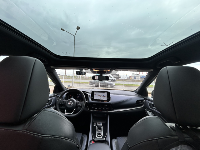 Nissan Qashqai 1.3 DDT Tekna 4x4 A/T - автомобили, коли, обяви за нови и употребявани 8
