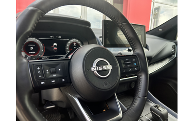 nissan-qashqai-1-3-ddt-tekna-a-t-4x4 - 4