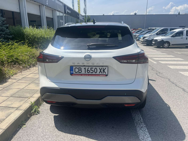 NISSAN Qashqai 1.3 DDT Tekna Plus A/T 4x2 - автомобили, коли, обяви за нови и употребявани 6