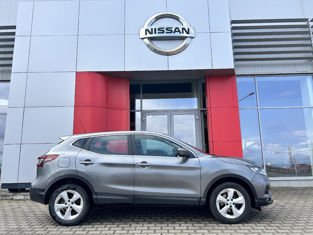 Nissan Qashqai 1.3 DIG-T Acenta A/T - автомобили, коли, обяви за нови и употребявани 1