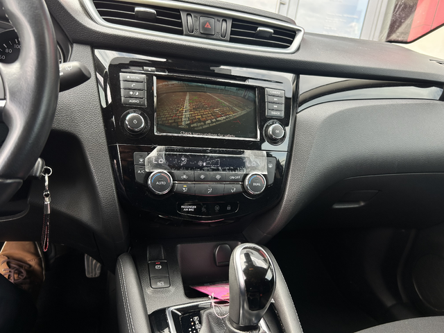 Nissan Qashqai 1.3 DIG-T Acenta A/T - автомобили, коли, обяви за нови и употребявани 6