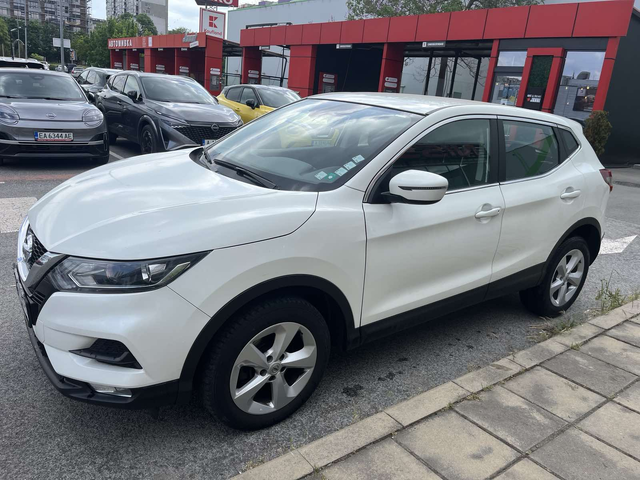 Nissan Qashqai 1.3 DIG-T Acenta M/T - автомобили, коли, обяви за нови и употребявани 2