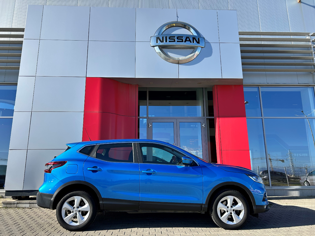 Nissan Qashqai 1.3 DIG-T Acenta M/T КАПАРИРАН - автомобили, коли, обяви за нови и употребявани 1