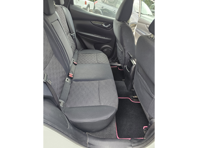 Nissan Qashqai 1.5 - автомобили, коли, обяви за нови и употребявани 11