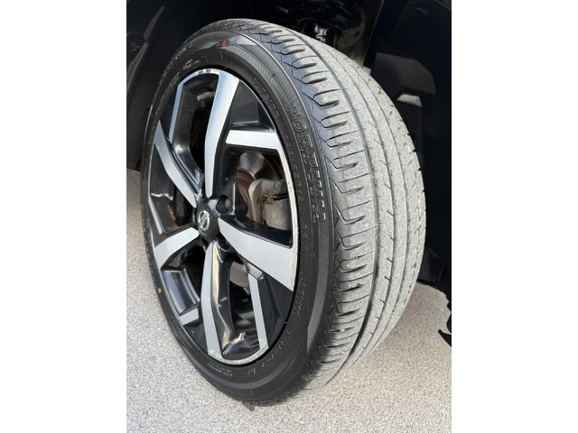 Nissan Qashqai 1.6DCI* FACELIFT* FULL* - автомобили, коли, обяви за нови и употребявани 16