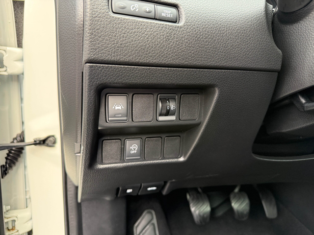 Nissan Qashqai 1.6i/163hp/Tekna/Камера - автомобили, коли, обяви за нови и употребявани 26