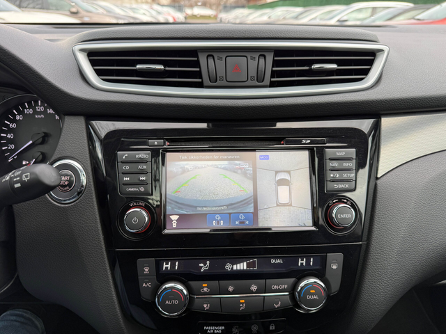 Nissan Qashqai 1.6i/163hp/Tekna/Камера - автомобили, коли, обяви за нови и употребявани 30