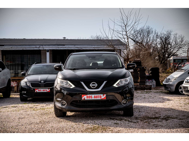Nissan QASHQAI - автомобили, коли, обяви за нови и употребявани 1
