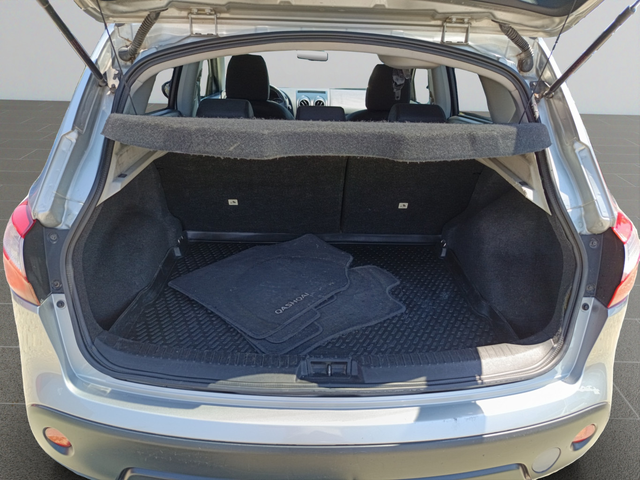 Nissan QASHQAI - автомобили, коли, обяви за нови и употребявани 8