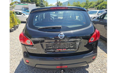 nissan-qashqai-2-0i-4x4 - 3