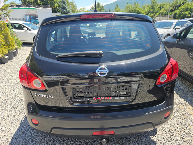 Nissan Qashqai 2.0i 4x4 - автомобили, коли, обяви за нови и употребявани 3