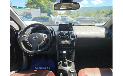Nissan Qashqai 2.0i 4x4 - автомобили, коли, обяви за нови и употребявани 7