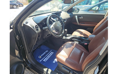 Nissan Qashqai 2.0i 4x4 - автомобили, коли, обяви за нови и употребявани 9