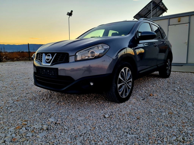 Nissan Qashqai + 2 Panorama, Navi 7mesten - автомобили, коли, обяви за нови и употребявани 0