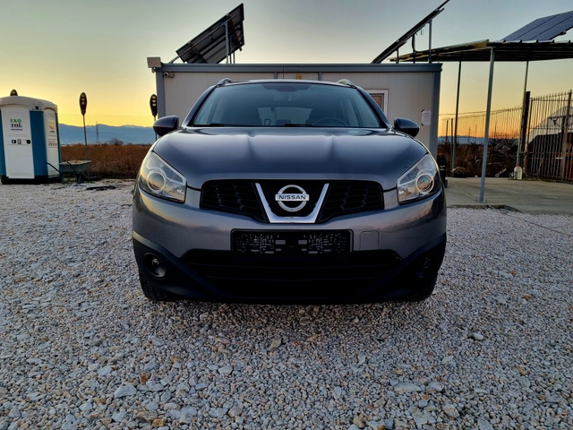 Nissan Qashqai + 2 Panorama, Navi 7mesten - автомобили, коли, обяви за нови и употребявани 2