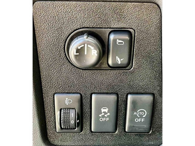 Nissan Qashqai 1.6D 131HP - автомобили, коли, обяви за нови и употребявани 14