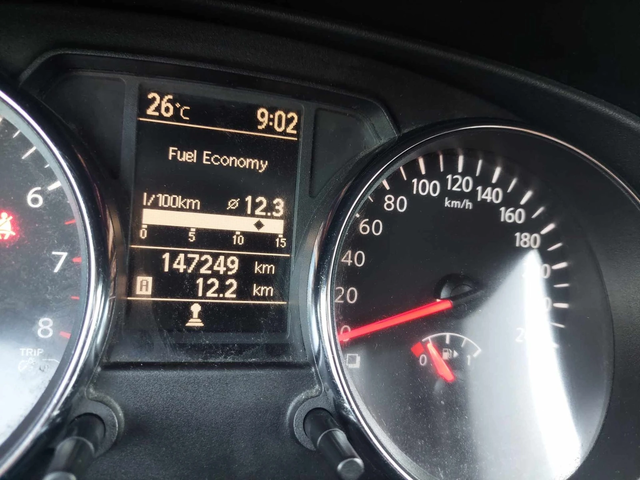 Nissan Qashqai 1, 6i 117ps FACELIFT - автомобили, коли, обяви за нови и употребявани 9